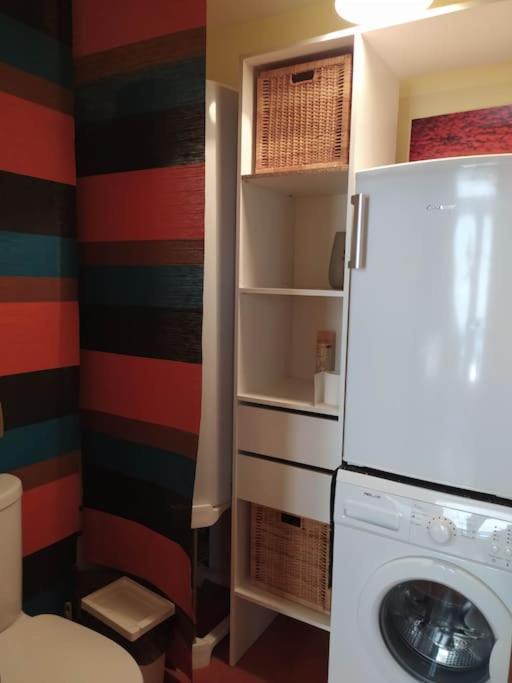 Appartement Spacieux Avec Grand Patio, 1Er Etage ซีฌ็อง ภายนอก รูปภาพ